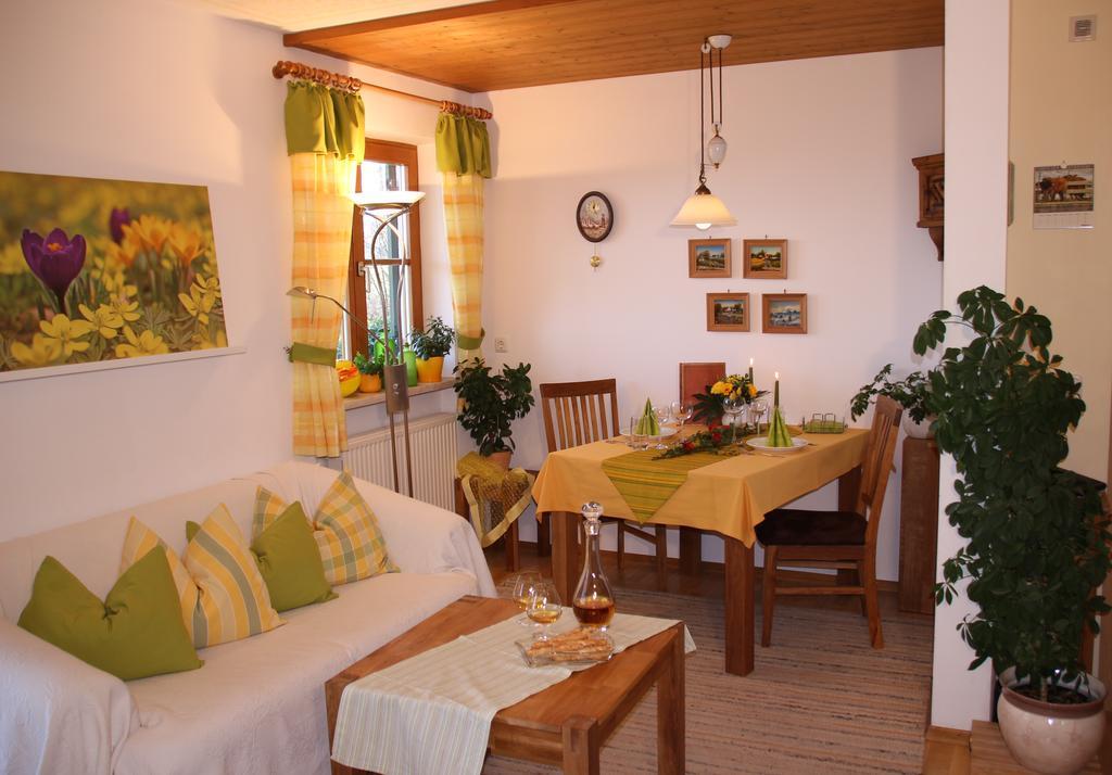 Ferienwohnung Freissl 로덴부흐 외부 사진
